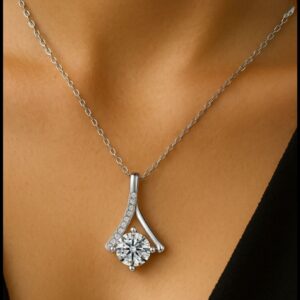 Solitaire Diamond Pendant